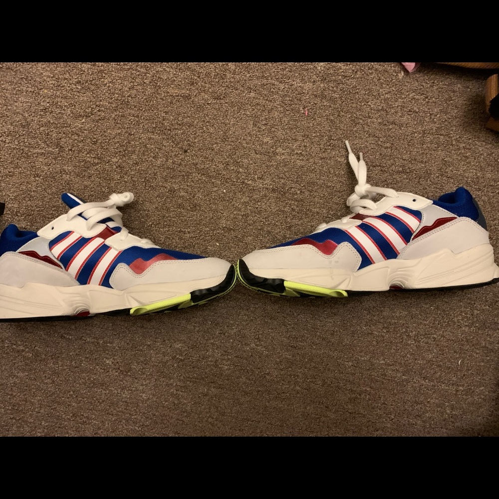 adidas Yung-96 Shoes - Picture 3 of 5